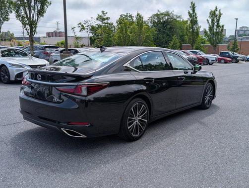 2024 Lexus ES 350 Base