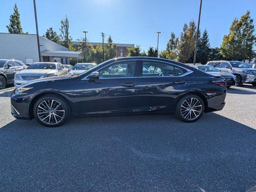 2022 Lexus ES 350 Base