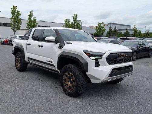 2024 Toyota Tacoma Hybrid Trailhunter