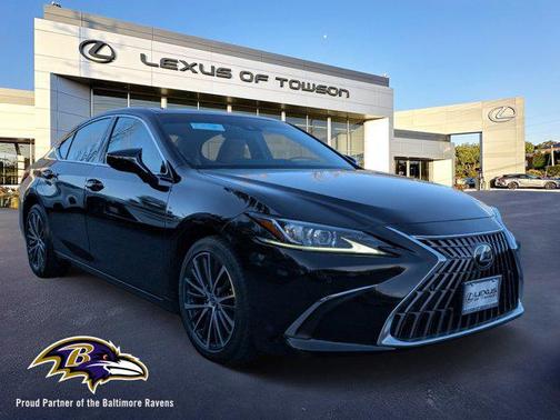 2023 Lexus ES 350 Base
