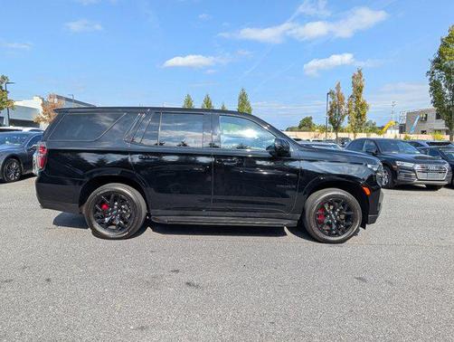 2023 Chevrolet Tahoe 4WD RST