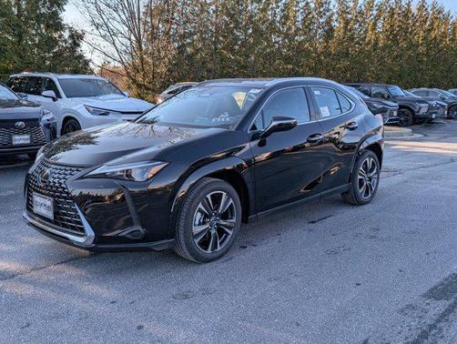 2025 Lexus UX 300h Premium