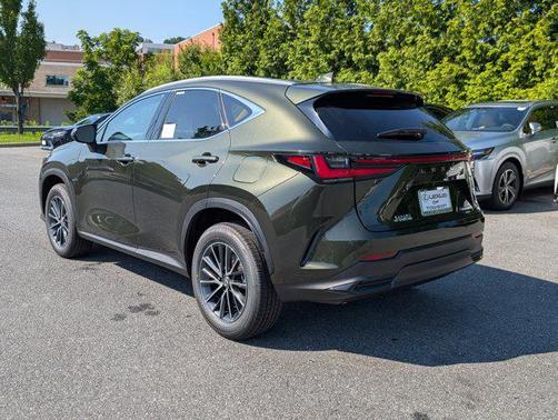 2025 Lexus NX 350h Premium