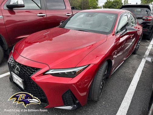 Infrared 2023 Lexus IS 350 Base