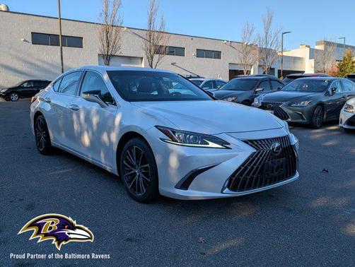 2023 Lexus ES 350 Base