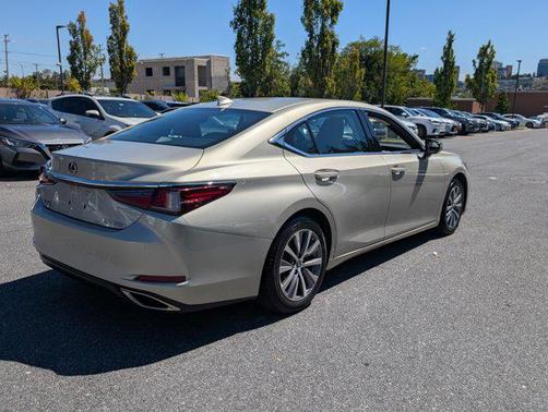 2021 Lexus ES 350 Base