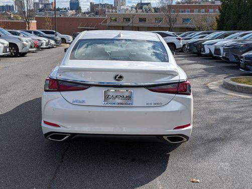 2025 Lexus ES 350 Base