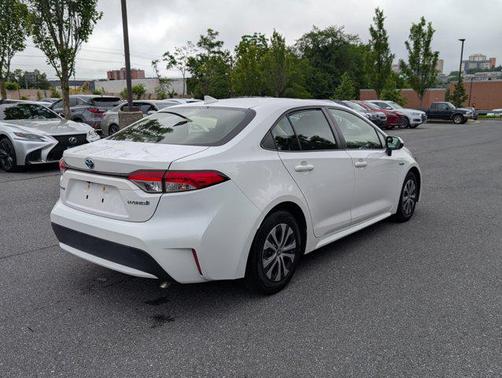 2020 Toyota Corolla Hybrid LE