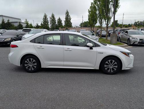 2020 Toyota Corolla Hybrid LE