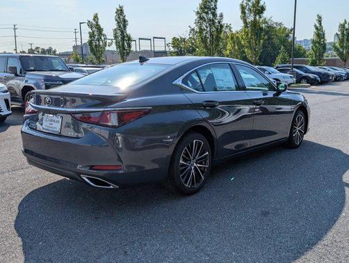 2025 Lexus ES 350 Base