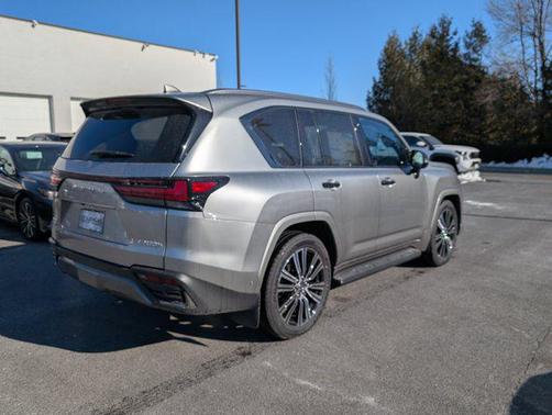2026 Lexus LX 700h Luxury