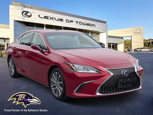 2019 Lexus ES 300h Base