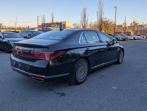 2021 Genesis G90 Premium