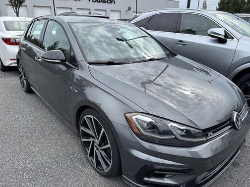 2018 Volkswagen Golf R 2.0T DSG