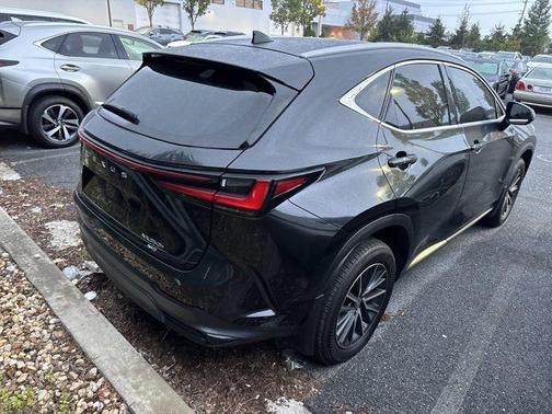 2022 Lexus NX 350h Premium