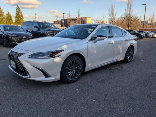 2025 Lexus ES 350 Ultra Luxury