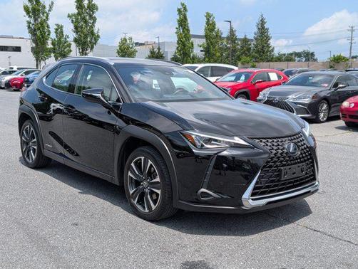 2020 Lexus UX 250h Base