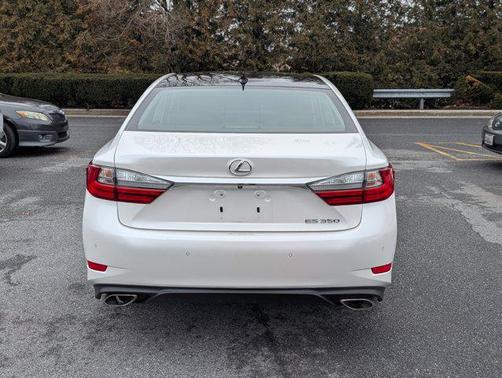 2018 Lexus ES 350 Base