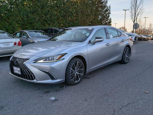 2025 Lexus ES 350 Base