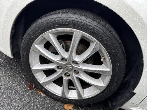 2014 Toyota Avalon Limited