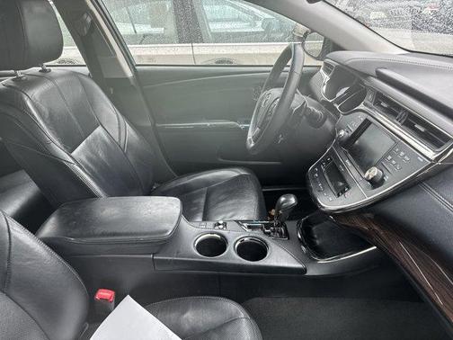 2014 Toyota Avalon Limited