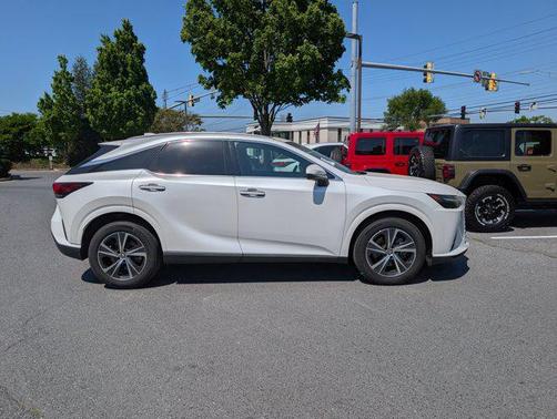 Eminent White Pearl 2023 Lexus RX 350 Base