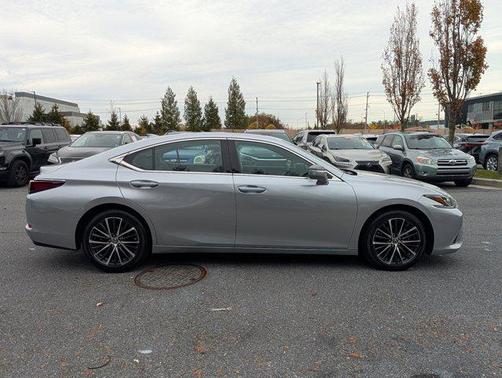 2024 Lexus ES 350 Base