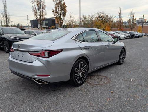 2024 Lexus ES 350 Base