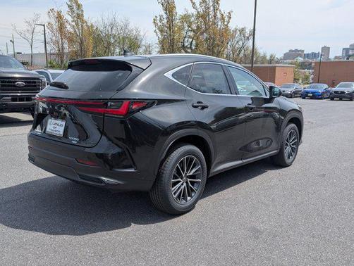 2025 Lexus NX 350 Premium