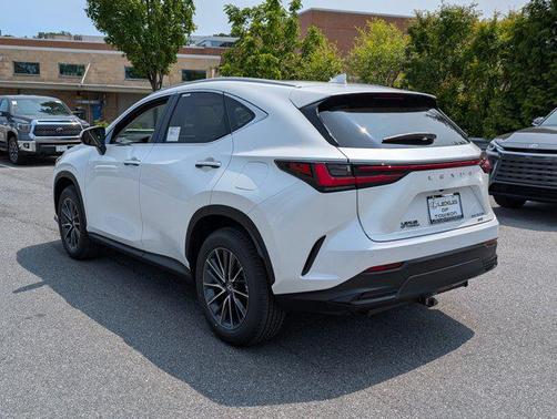 2025 Lexus NX 350h Luxury