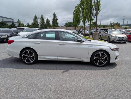 2022 Honda Accord Hybrid Base