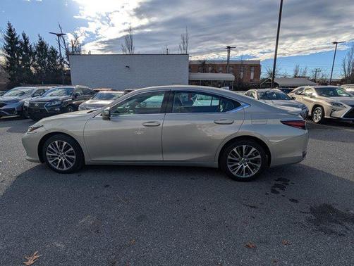 2021 Lexus ES 250 Base