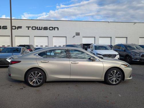 2021 Lexus ES 250 Base