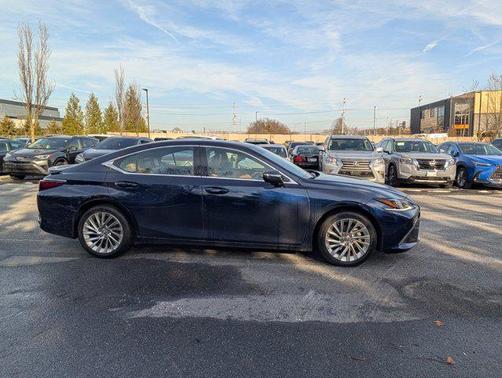 2021 Lexus ES 250 Base