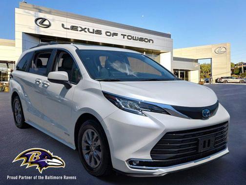 2021 Toyota Sienna XLE 7 Passenger