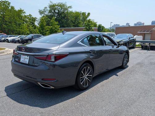 2024 Lexus ES 350 Base