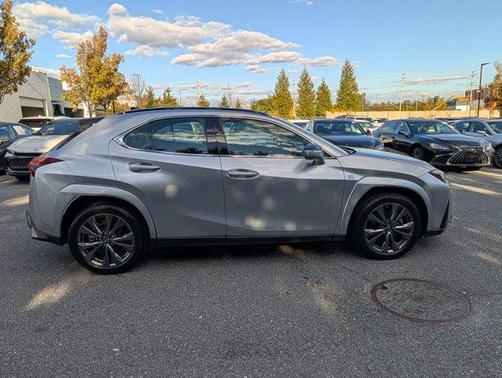 2023 Lexus UX 250h F Sport