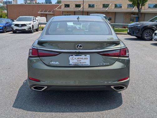2025 Lexus ES 350 Base