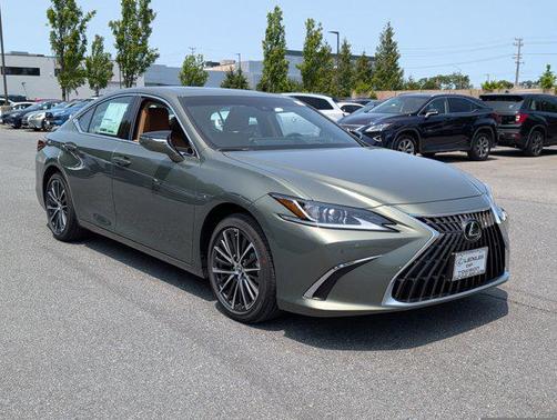 2025 Lexus ES 350 Base