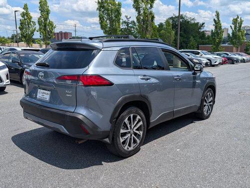 2022 Toyota Corolla Cross XLE