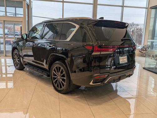 2026 Lexus LX 700h F SPORT Handling