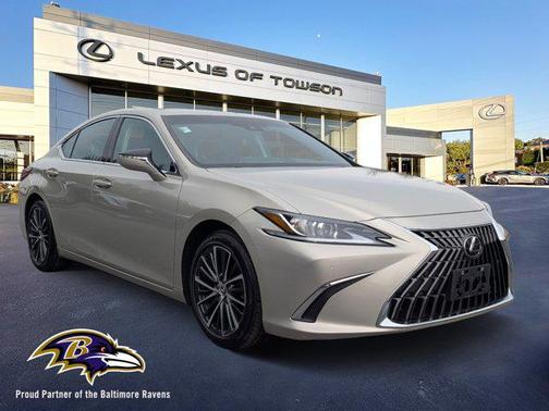 2022 Lexus ES 350 Base