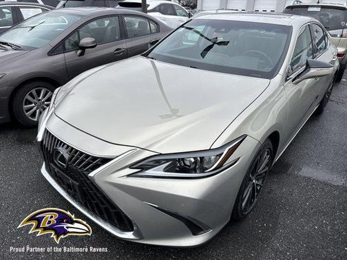 2022 Lexus ES 350 Base