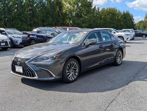 2025 Lexus ES 350 Ultra Luxury