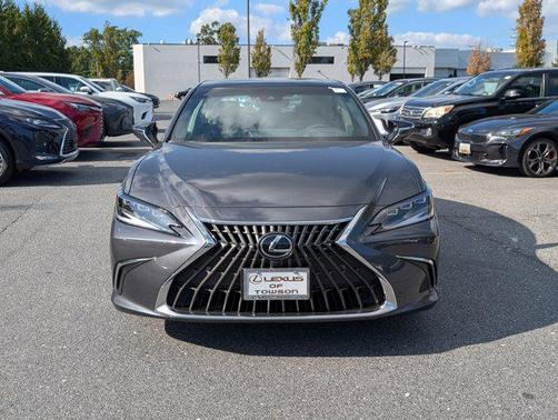 2025 Lexus ES 350 Ultra Luxury