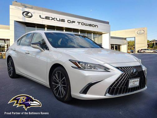 2022 Lexus ES 350 Base