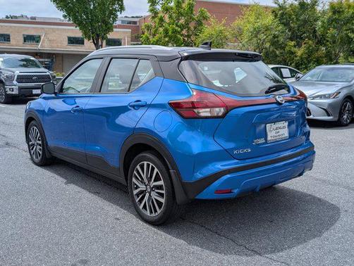 2021 Nissan Kicks SV