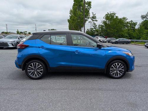 2021 Nissan Kicks SV
