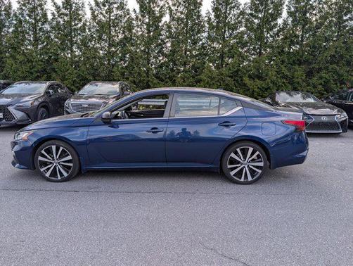 Deep Blue Pearl 2020 Nissan Altima SR FWD