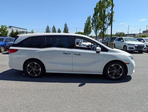 2022 Honda Odyssey Elite